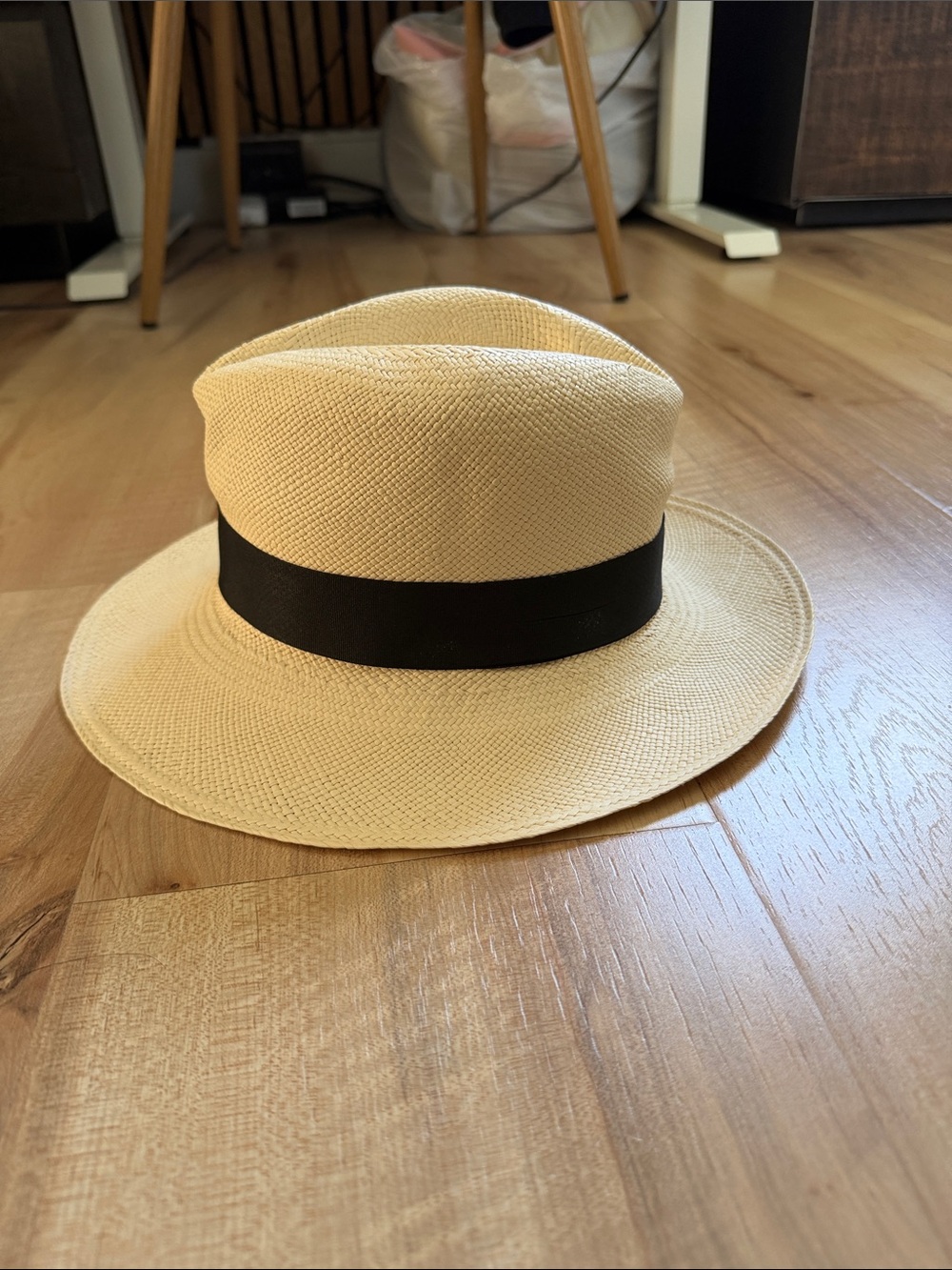 Cuyana Cream Straw Fedora with Black Ribbon size 56 - Picture 4 of 5